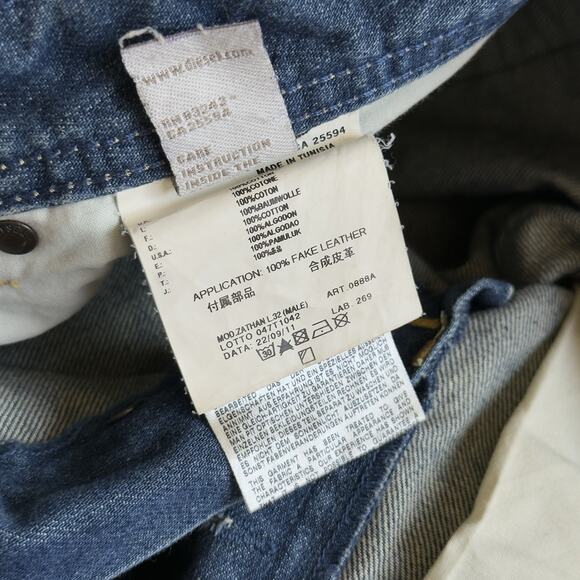 Vintage Diesel Zathan Jeans 0888A 33x32 Wide Bootcut Leg Aged Blue Only The Brav - Picture 9 of 12